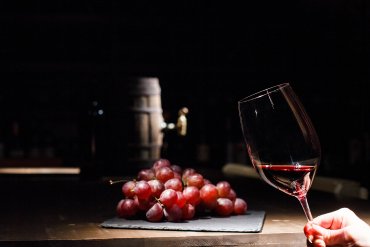 Vendas de vinho no mercado interno sobem 5,67% em 2017, a 363,18 milhões de litros Vendas de vinho no mercado interno sobem 5,67% em 2017, a 363,18 milhões de litros